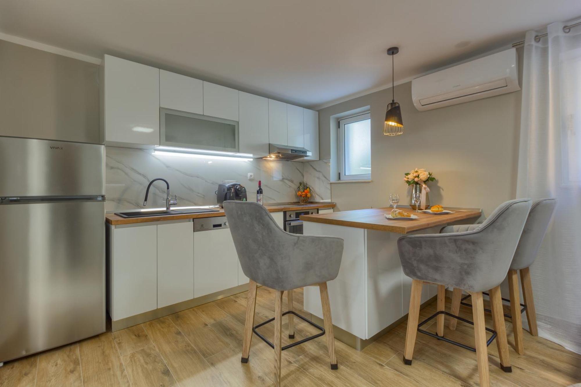 Apartments Pepa بودْسْتغانا الغرفة الصورة